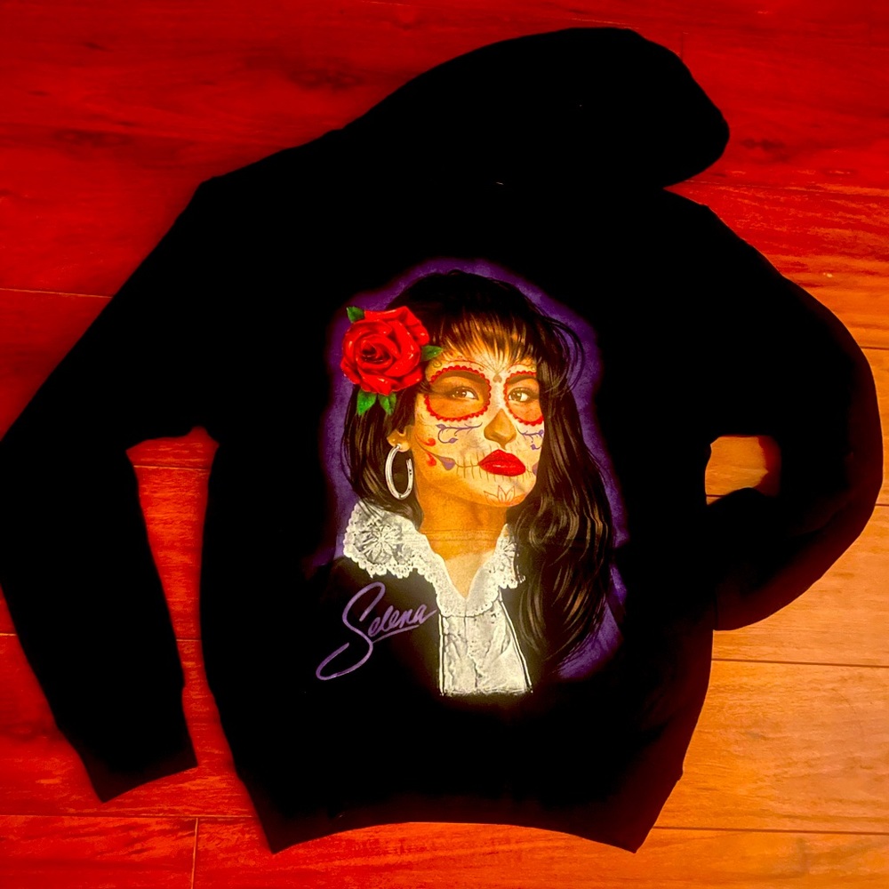 Selena Hoodie/Pullover